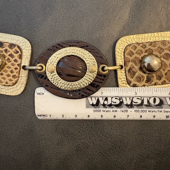 Chico’s Link Belt - Picture 7 of 8